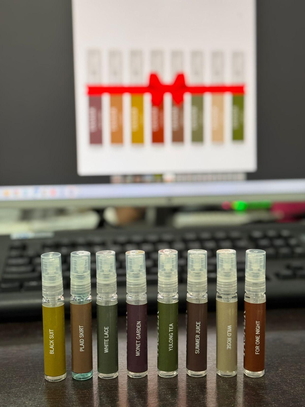 8-Perfume Luxury Gift Box – Elegant Mini Fragrance Collection for Women